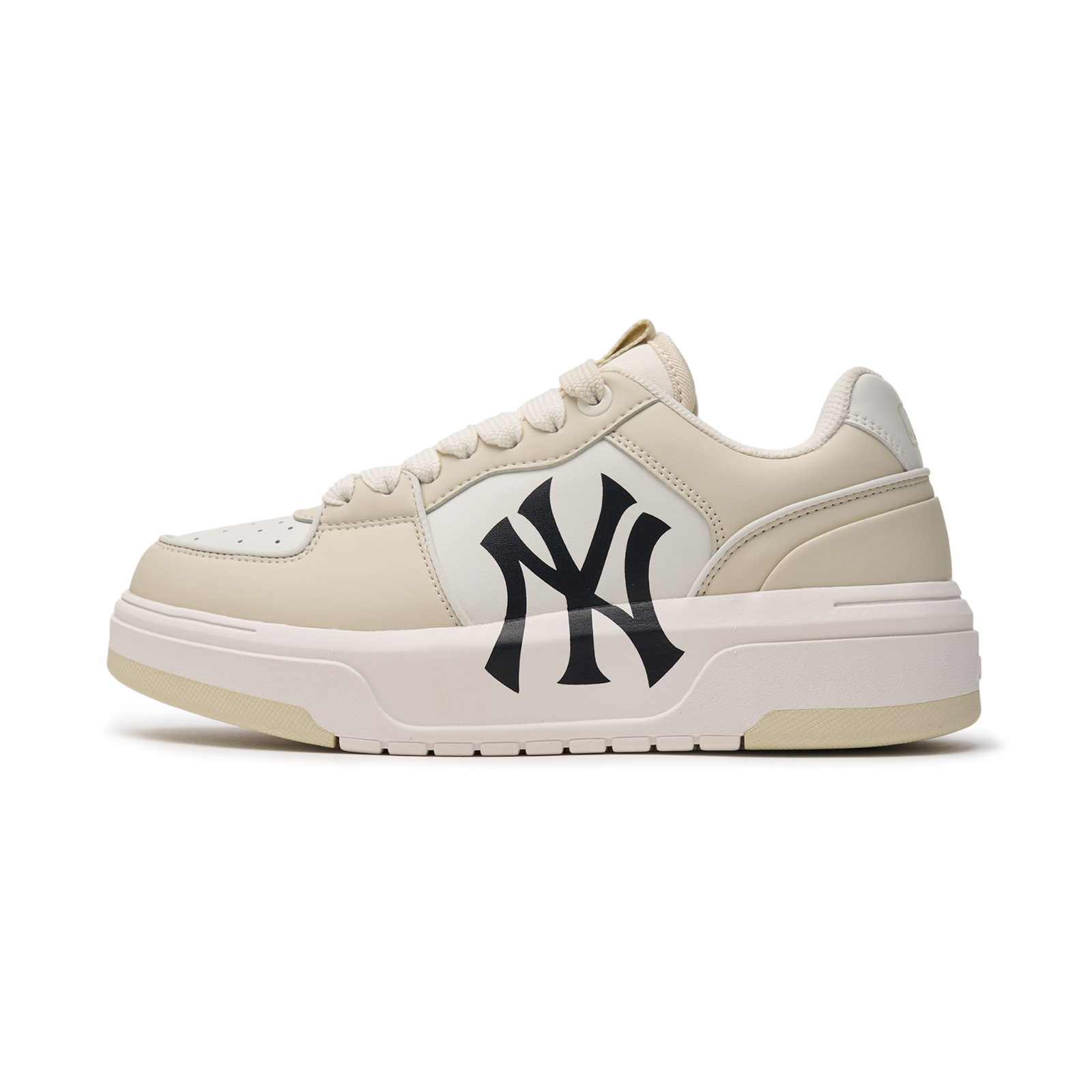 MLB Chunky Liner Basic New York Yankees Sneakers NY Logo Shoes Ivory