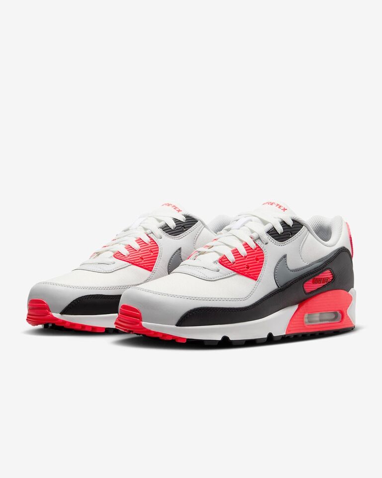 Nike Air Max 90 Gore-Tex Sneakers Summit White/Bright Crimson FD5810-101 7