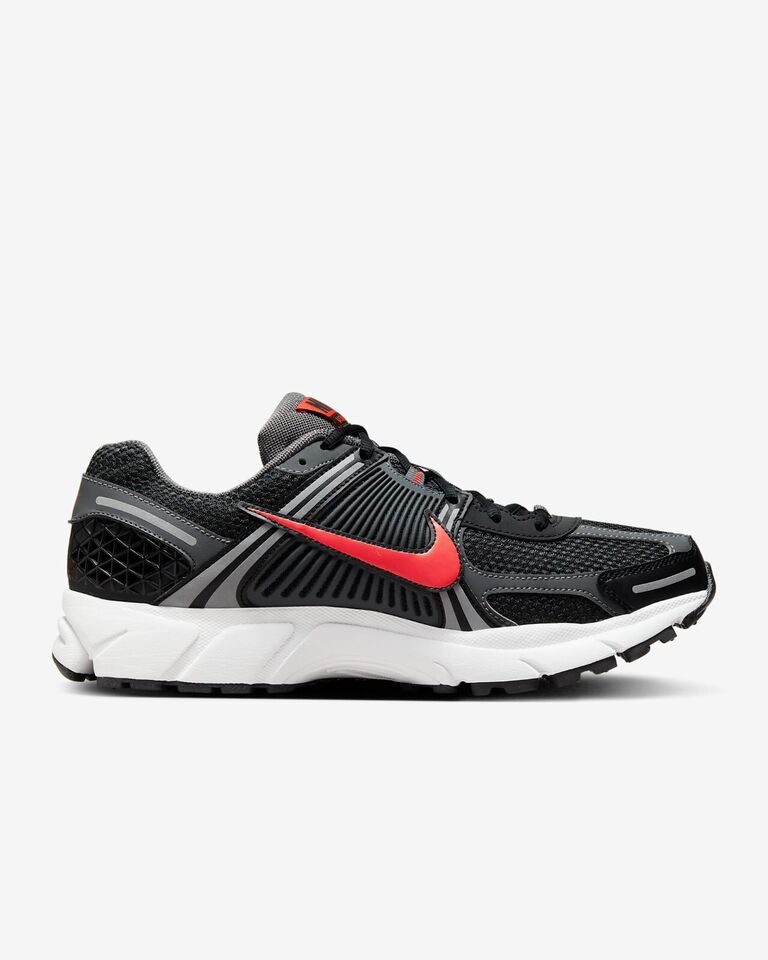 Nike Zoom Vomero 5 Shoes Sneakers Black/Iron Gray/White FB9149-001 7