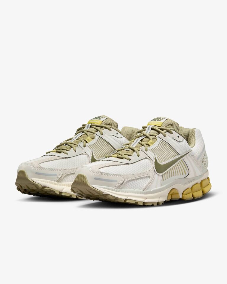 Nike Zoom Vomero 5 Shoes Sneakers Light Bone/Neutral Olive FV0397-001 4